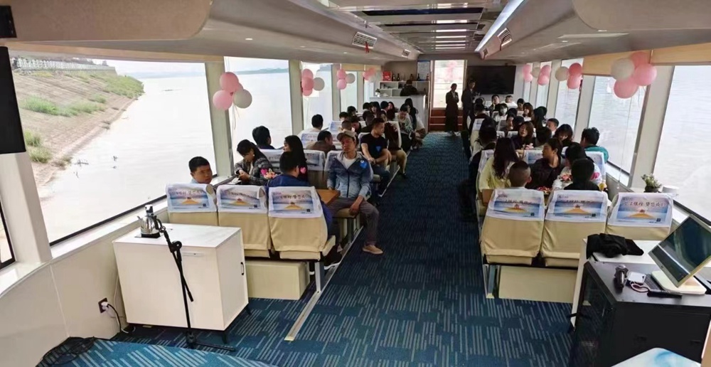 2024年5月3日刘海婚恋举办《坠入爱河，与你共舞》赣江游轮豪华相亲之旅相亲会